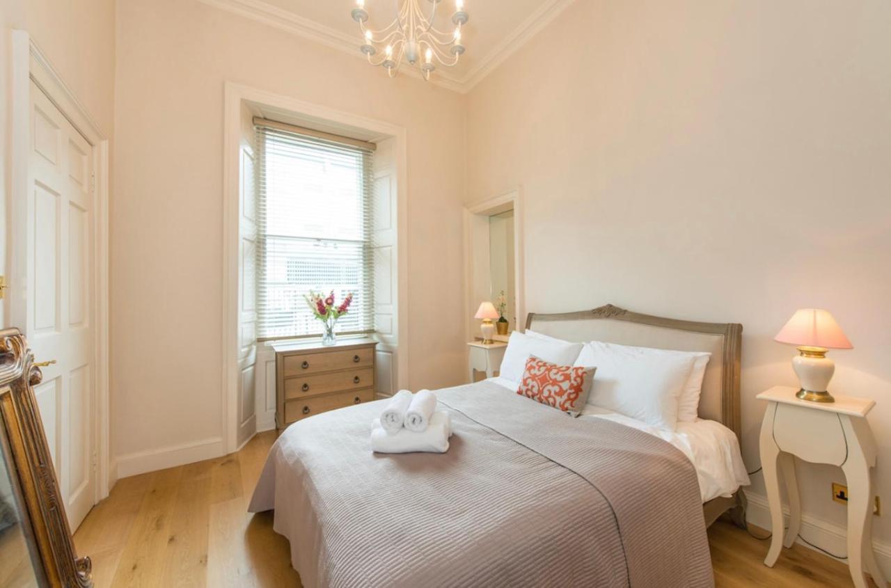 Luxurious City Centre Self Catering Apartment إدنبرة المظهر الخارجي الصورة
